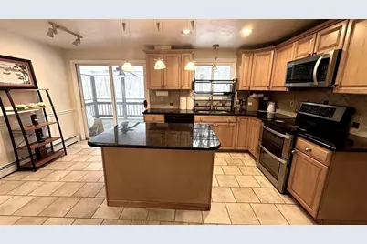 11 Quail Run Rd, Bellingham, MA 02019 - Photo 7