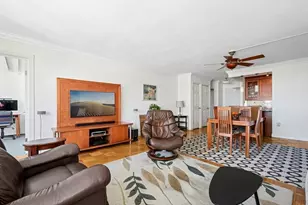 8 Whittier Pl, Boston, MA 02114 - Photo 9