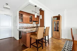 8 Whittier Pl, Boston, MA 02114 - Photo 11