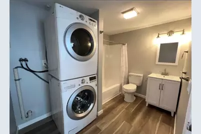 200 Woodlawn Ave #206, North Providence, RI 02904 - Photo 13