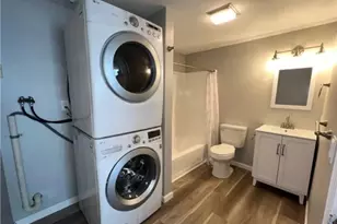 200 Woodlawn Ave, North Providence, RI 02904 - Photo 13