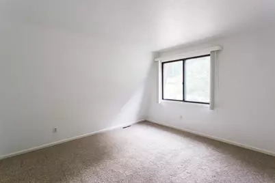 21-22 Beach Drive, West Brookfield, MA 01585 - Photo 17