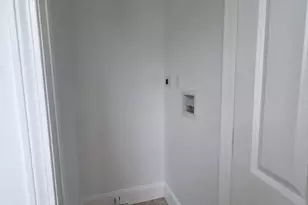 373 Crescent Ave, Chelsea, MA 02150 - Photo 9