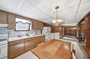 48 Sullivan Terrace, Whitman, MA 02382 - Photo 17