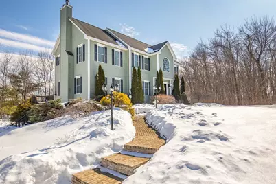 707 Stafford St, Leicester, MA 01542 - Photo 35