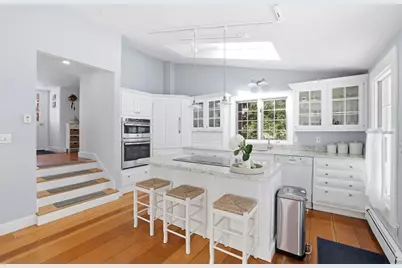 25 Irving Place, Holliston, MA 01746 - Photo 9