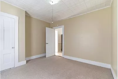 198 Chestnut St, Marlborough, MA 01752 - Photo 23