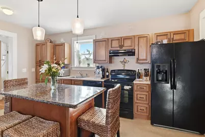 24 Billings St, Chicopee, MA 01013 - Photo 17