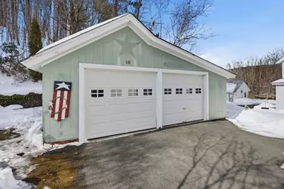 18 Crescent St, Montague, MA 01349 - Photo 29