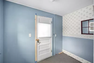 18 Crescent St, Montague, MA 01349 - Photo 15