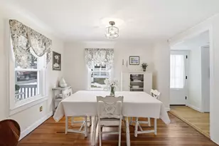 137 Hampton Cir, Hull, MA 02045 - Photo 9