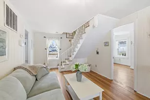 137 Hampton Cir, Hull, MA 02045 - Photo 5