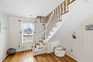 137 Hampton Cir, Hull, MA 02045 - Photo 15