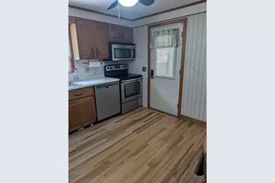 42 Putnam Drive, Westfield, MA 01085 - Photo 3