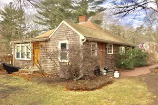 24 Soule, Duxbury, MA 02332 - Photo 3