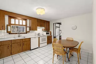 21 Brewster Dr, Needham, MA 02492 - Photo 11