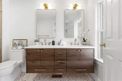 3 Chatham St #3, Watertown, MA 02472 - Photo 15