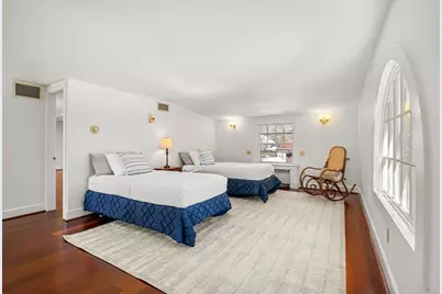 240 Upland Rd, Newton, MA 02460 - Photo 21