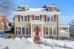 240 Upland Rd, Newton, MA 02460 - Photo 23