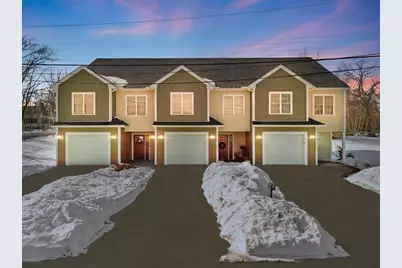 4 Staples Ave #4, Taunton, MA 02780 - Photo 1