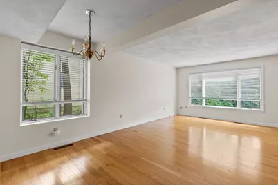 1 Traverse St #E, Wakefield, MA 01880 - Photo 7