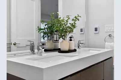 36 Hall St #1, Boston, MA 02130 - Photo 13