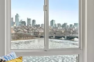 75-83 Cambridge Pkwy, Cambridge, MA 02142 - Photo 5