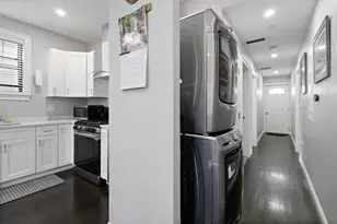 18 Albion St, Boston, MA 02119 - Photo 5