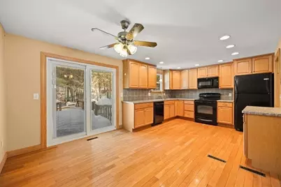 250 East St, Bridgewater, MA 02324 - Photo 7