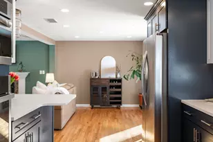 9 Davids Island Rd, Weymouth, MA 02191 - Photo 11