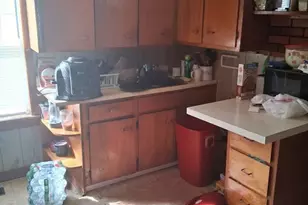 13 Hampden St, Worcester, MA 01609 - Photo 3