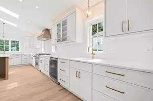 9 Albamont Rd, Winchester, MA 01890 - Photo 11