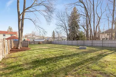 124 S Park St, Haverhill, MA 01835 - Photo 33