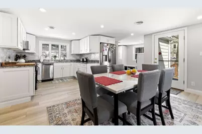 43 Woodside Ln, Arlington, MA 02474 - Photo 5