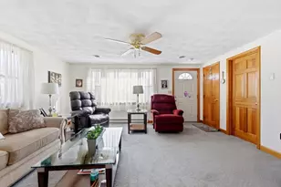 43 Woodside Ln, Arlington, MA 02474 - Photo 9