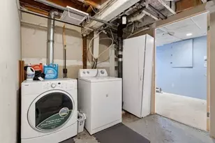 31 Weston St, Waltham, MA 02453 - Photo 17