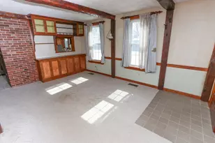 5 Maple St, South Hadley, MA 01075 - Photo 11