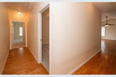 401 Autumn Ridge Dr #401, Ayer, MA 01432 - Photo 17