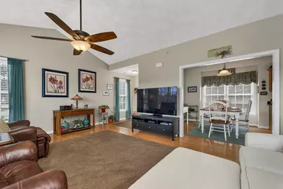 401 Autumn Ridge Dr #401, Ayer, MA 01432 - Photo 9