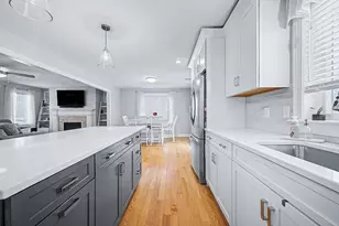 9 Windward Wy, Swansea, MA 02777 - Photo 13