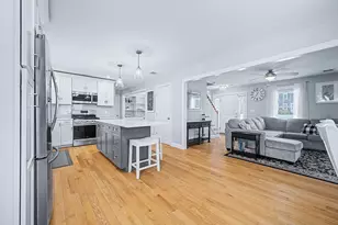 9 Windward Wy, Swansea, MA 02777 - Photo 11