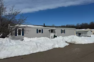 20 Woodridge Rd, Plainville, MA 02762 - Photo 3