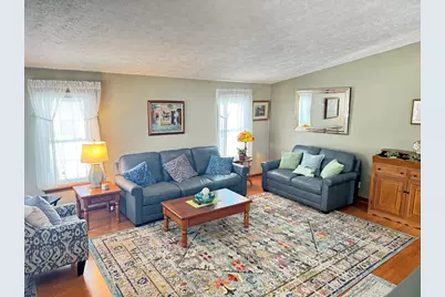 20 Woodridge Road, Plainville, MA 02762 - Photo 11