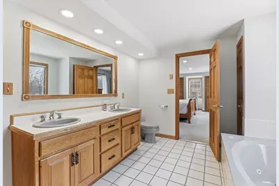 44 Kensington Ave, Westfield, MA 01085 - Photo 27