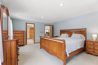 44 Kensington Ave, Westfield, MA 01085 - Photo 23