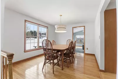 44 Kensington Ave, Westfield, MA 01085 - Photo 11