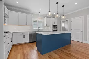 22 Pleasant, Mansfield, MA 02048 - Photo 3