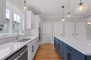 22 Pleasant, Mansfield, MA 02048 - Photo 9