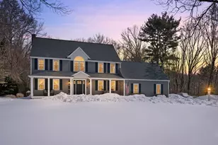 27 Liberty Hill Dr, Blackstone, MA 01504 - Photo 1