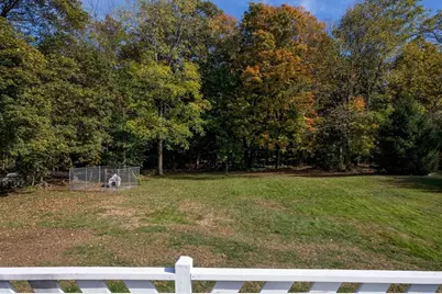 839 Lincoln St, Franklin, MA 02038 - Photo 17